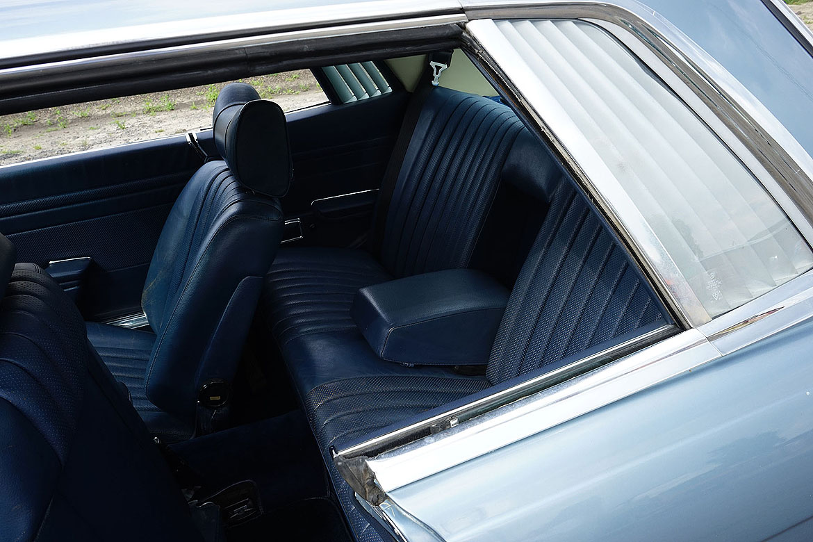 Mercedes 450 SLC C107